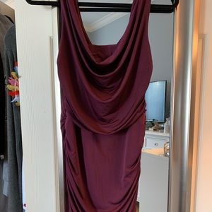 Fitted wine colored dress